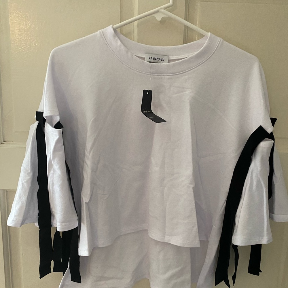 Bebe Cotton white top Small MRPS $79